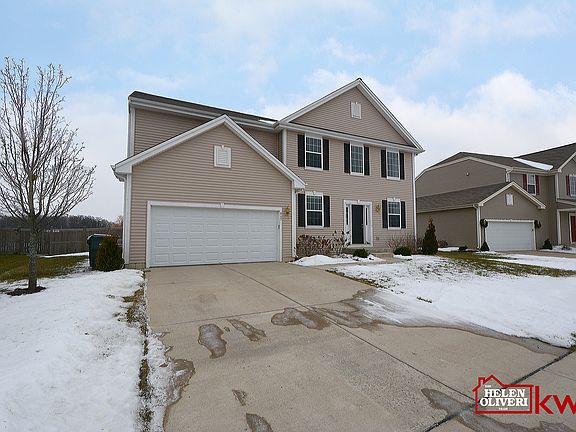 2nd image of 865 Singing Hills Dr