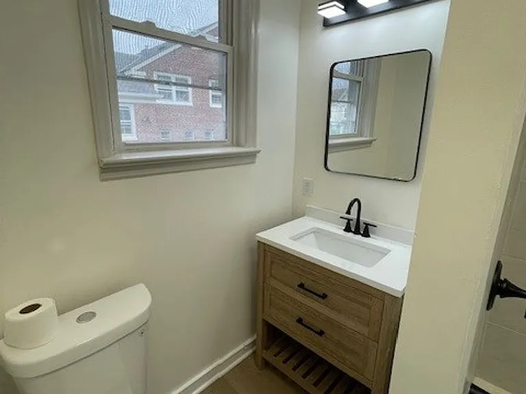 112-118 Hamilton St — Photo 21