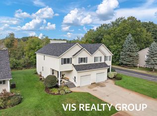 17340 Hazel St, Spring Lake, MI 49456