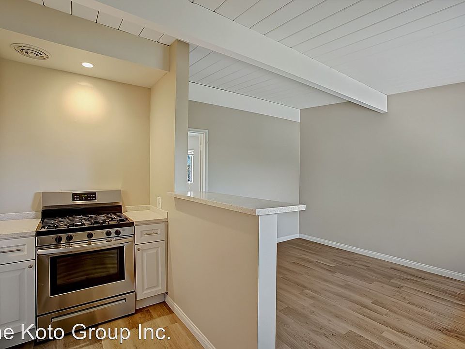 1st image of 1114 Garden St APT 14