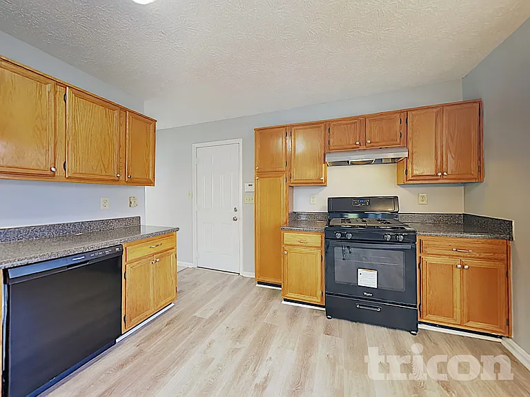 7068 Grinder Ct — Photo 5