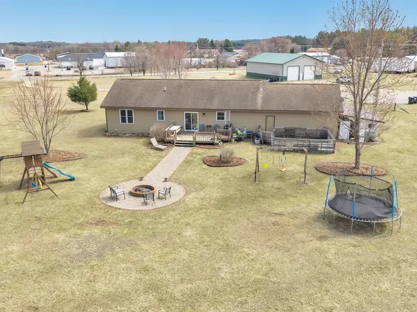 801 Simon St, Wild Rose, WI 54984