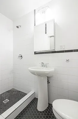 Rented by Keller Williams NYC | media 35