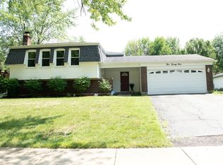 529 Forest Way, Bolingbrook, IL 60440