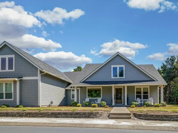 1830 NW 47th St, Lincoln City, OR 97367