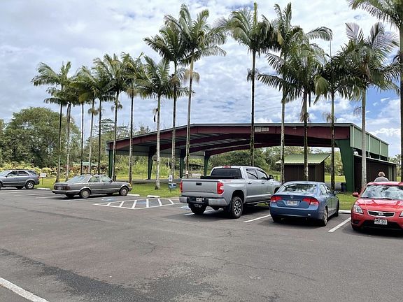 3rd image of Leilani Ave Lot 38