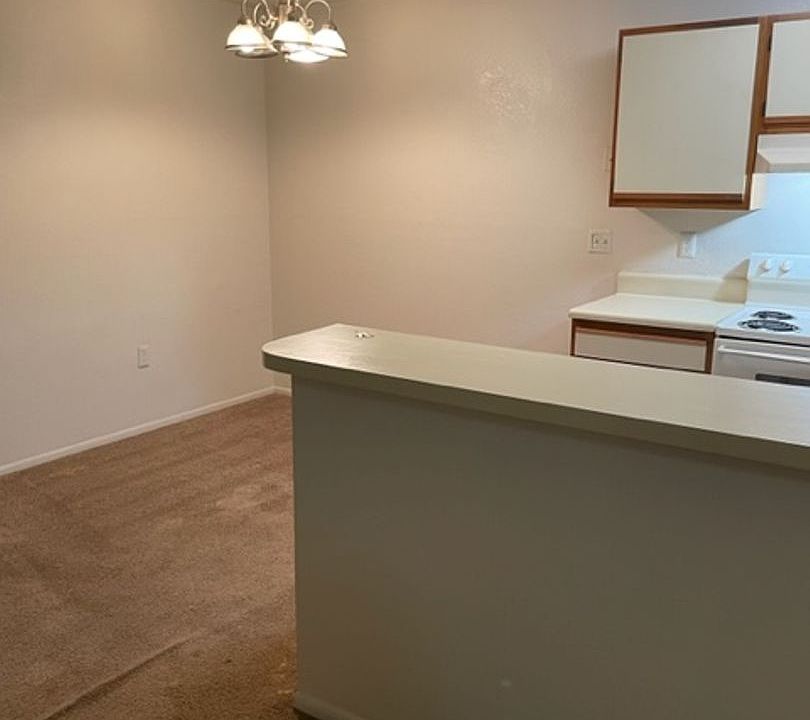 1st image of 635 Buoy Ln Unit 304