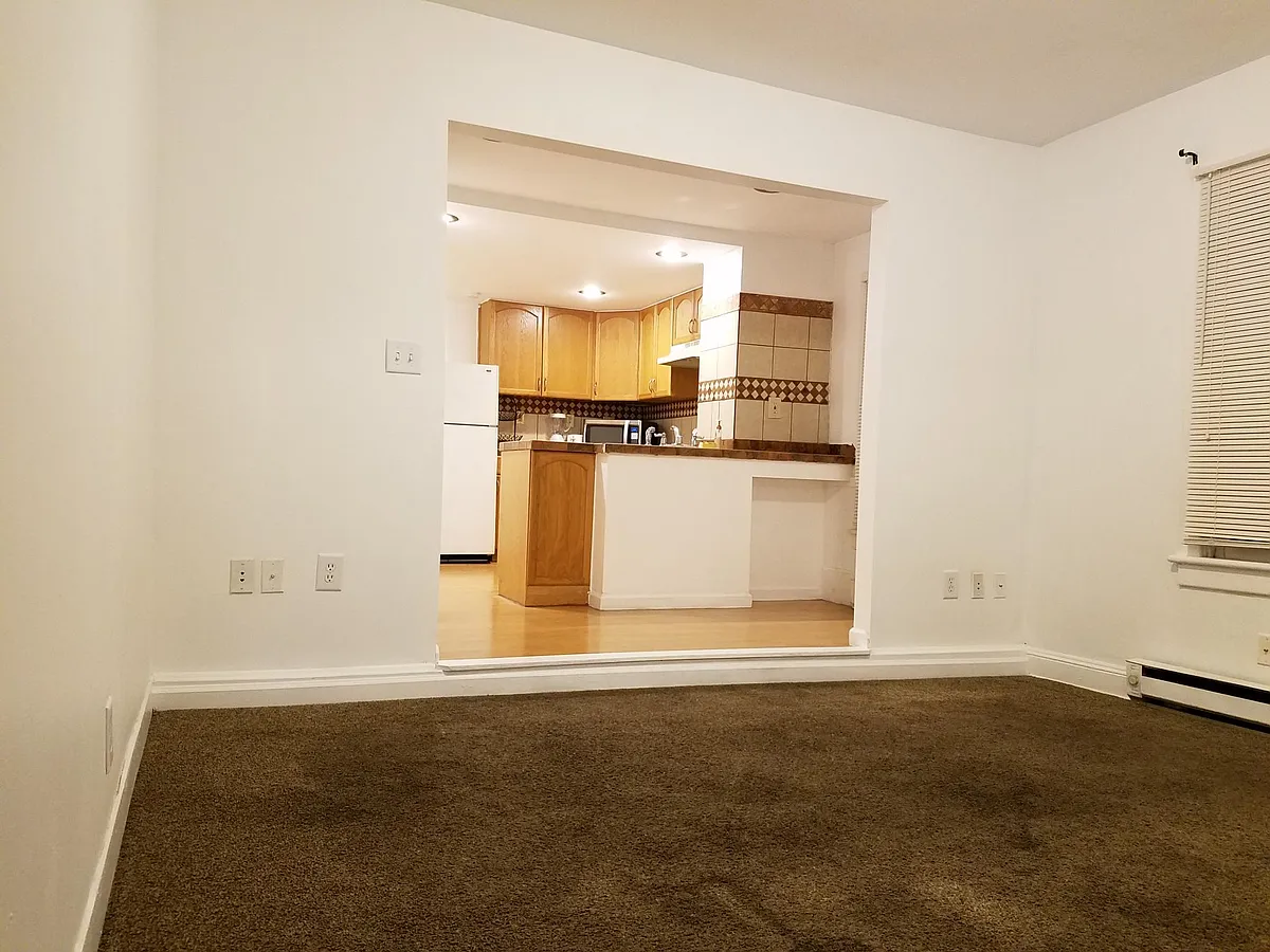 Living Room
*kitchen floors redone in 2025 - 67 W Goepp St #2