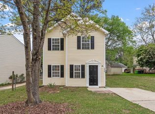 1808 Elkpark Dr, Raleigh, NC 27610