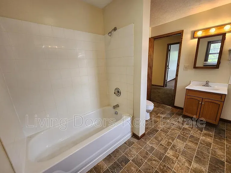 2601 N 58th St #3 — Photo 17