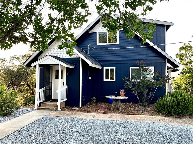 16488 China Gulch Dr — Photo 1