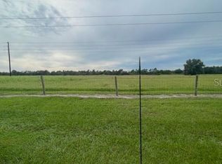 4671 W Palm Dr #11, Bowling Green, FL 33834