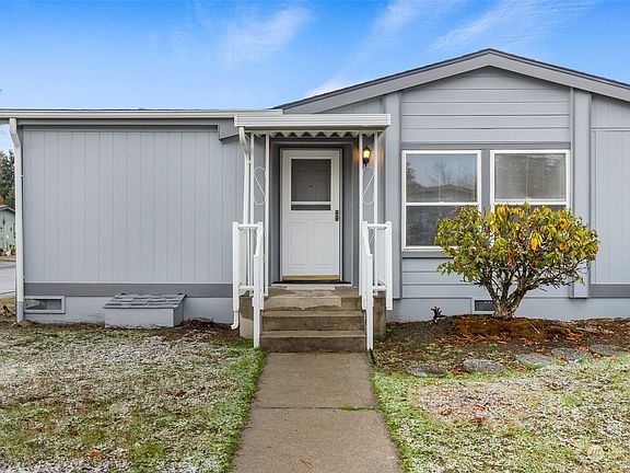 3rd image of 15515 122nd Avenue Ct E #24