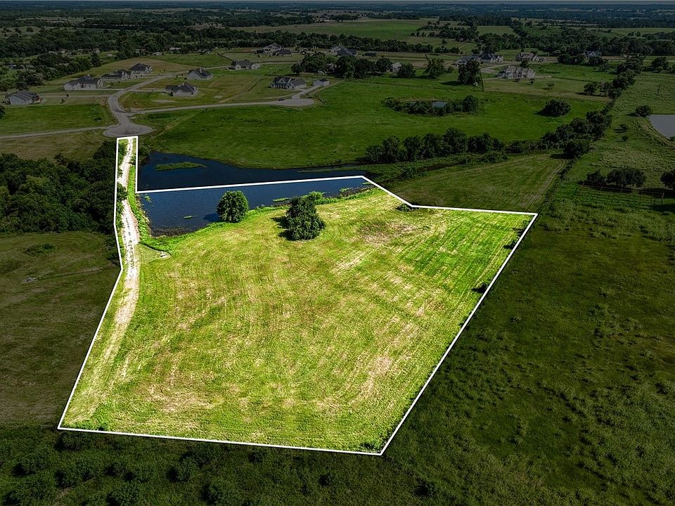 1st image of 1560 Bluebonnet Ridge Dr