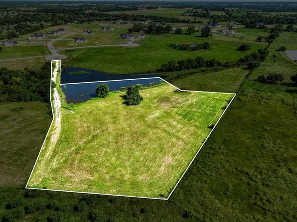 1560 Bluebonnet Ridge Dr, Chappell Hill, TX 77426