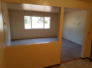 554 4th St APT 9, Springfield, OR 97477
