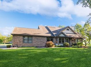 14437 Lake Ridge Rd, Orland Park, IL 60462