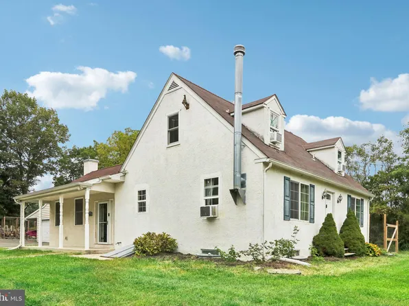 543 Ridge Rd, Telford, PA 18969