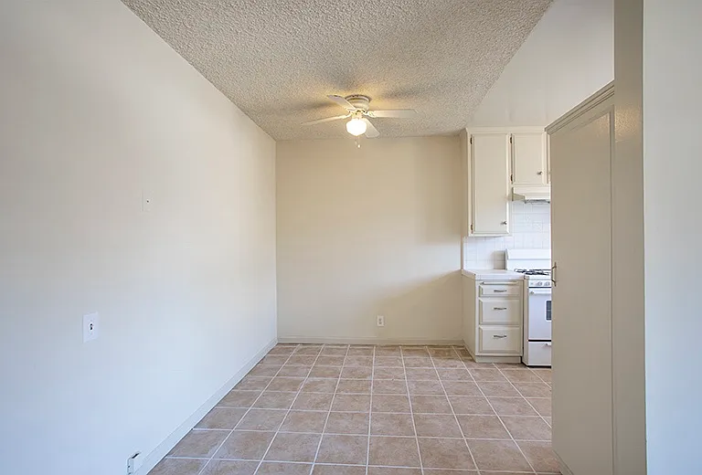 2335 Florencita Ave #6 — Photo 5