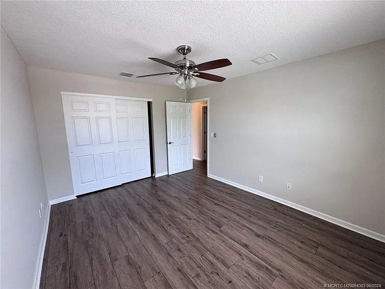 11239 SW Barton Way — Photo 16