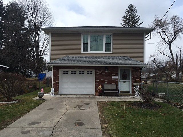 1st image of 1182 Walnut Ave