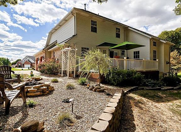 4th image of 203 Bramblewood Ct