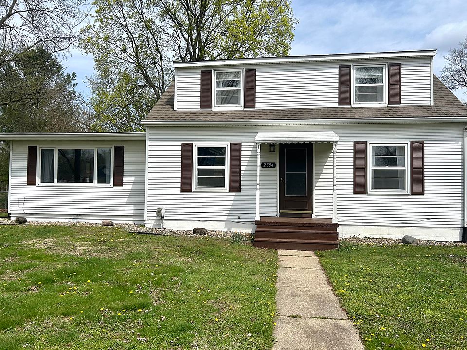 1st image of 2394 Wallace Dr