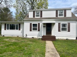 2394 Wallace Dr, Jackson, MI 49203