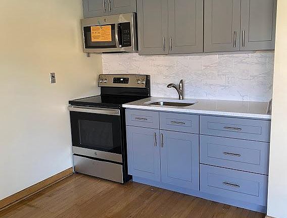 3rd image of 5900 N Odell Ave APT 6