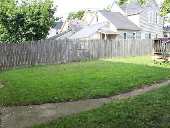 4th image of 1109 Jennette Ave NW #2