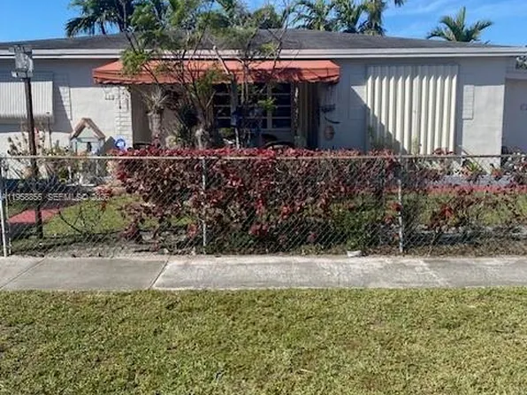 691 E 62nd St, Hialeah, FL 33013