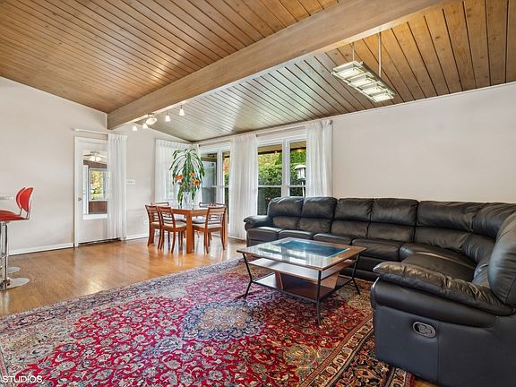 4th image of 3551 University Ave