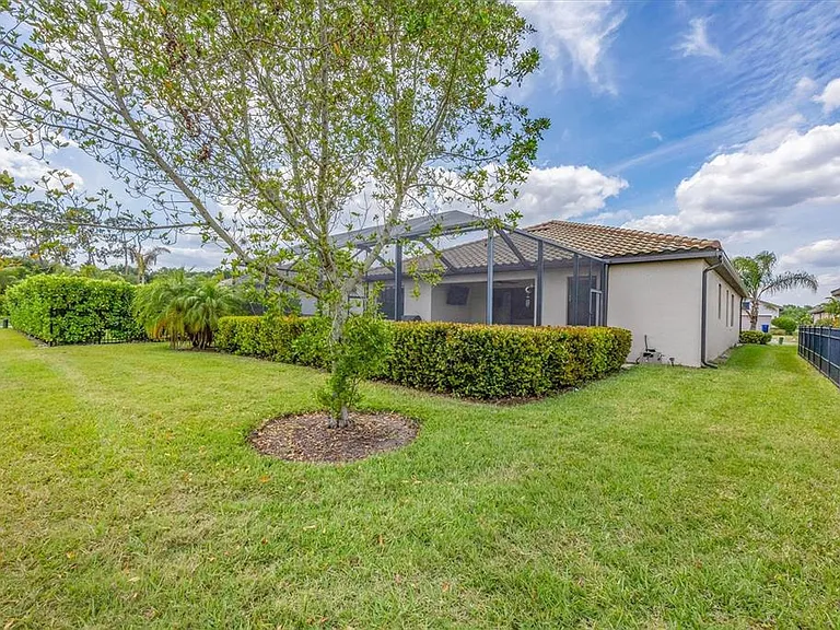 11408 Autumn Leaf Way — Photo 29