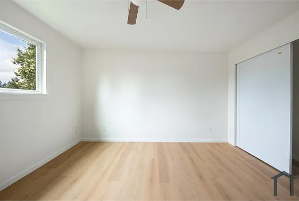 301 S 82nd St #8 — Photo 10