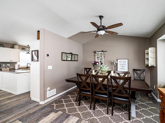 5th image of 670 Innsbruck Dr