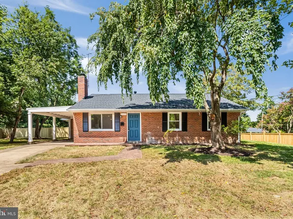 6320 Yellowstone Dr, Alexandria, VA 22312
