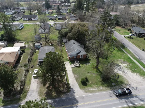 421 S Morris St, Lake City, SC 29560