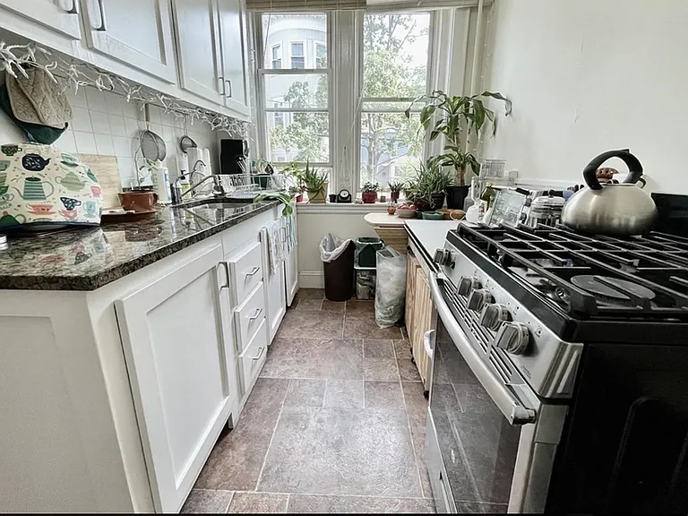 71 Martin St #2 — Photo 4