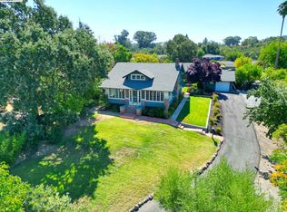 3950 Vineyard Ave, Pleasanton, CA 94566
