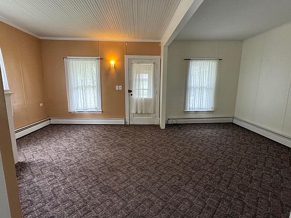 5th image of 800 Cedar St