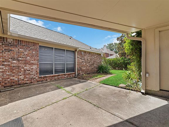 4th image of 12435 Hazyglen Dr