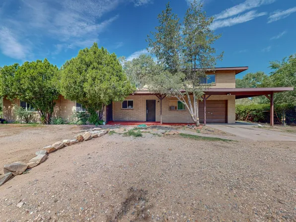 6605 Elwood Dr NW, Los Ranchos De Albuquerque, NM 87107