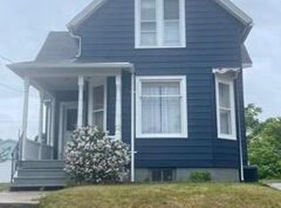 828 N 9th St, Manitowoc, WI 54220