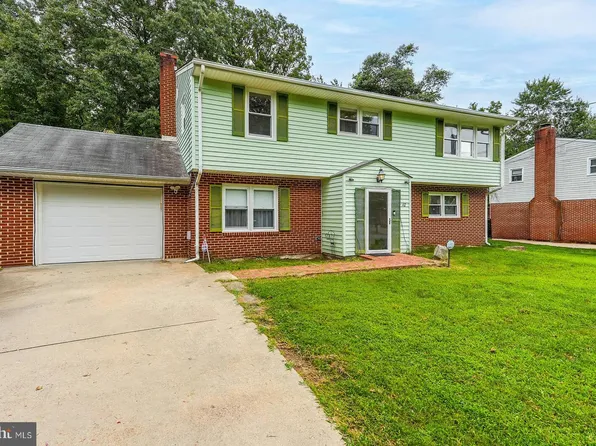 10 Pine St, Indian Head, MD 20640