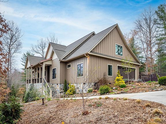 2nd image of 304 Old Mill Dr