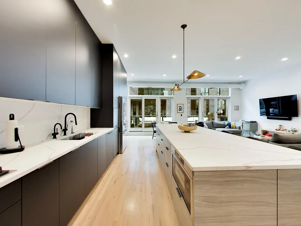 847 W Monroe St #Penthouse 5