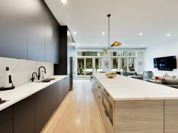 847 W Monroe St APT Penthouse 5, Chicago, IL 60607