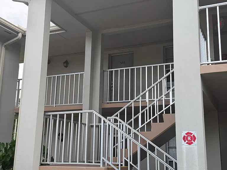 4 E Lake Vista Trl #202 — Photo 3