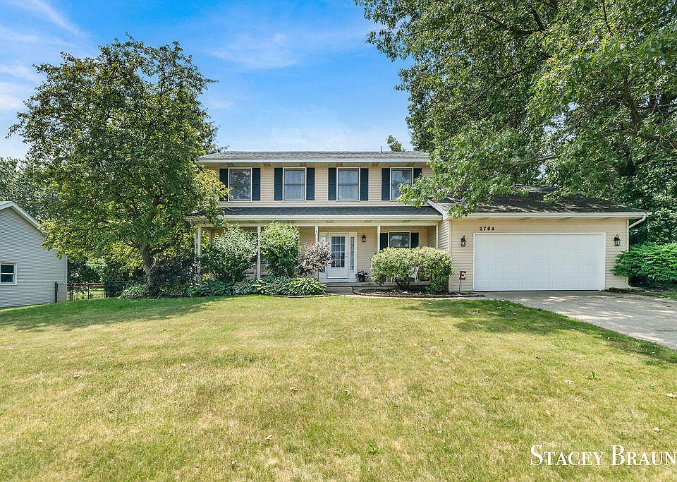 1st image of 2704 Curtice Wood Dr NE