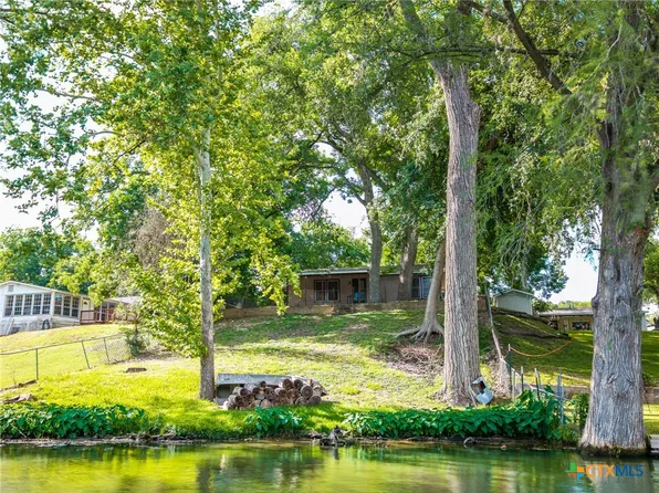 1229 Lone Star Dr, New Braunfels, TX 78130